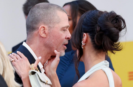 Brad Pitt shmang puthjen e Ines de Ramon në premierën e “F1”