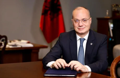 Pesë qytetarë shqiptarë evakuohen me sukses nga Izraeli përmes Egjiptit