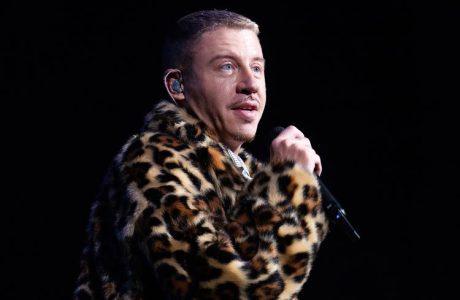 Grabitet shtëpia e Macklemore në Seattle, ndërsa tre fëmijët e tij ndodheshin brenda