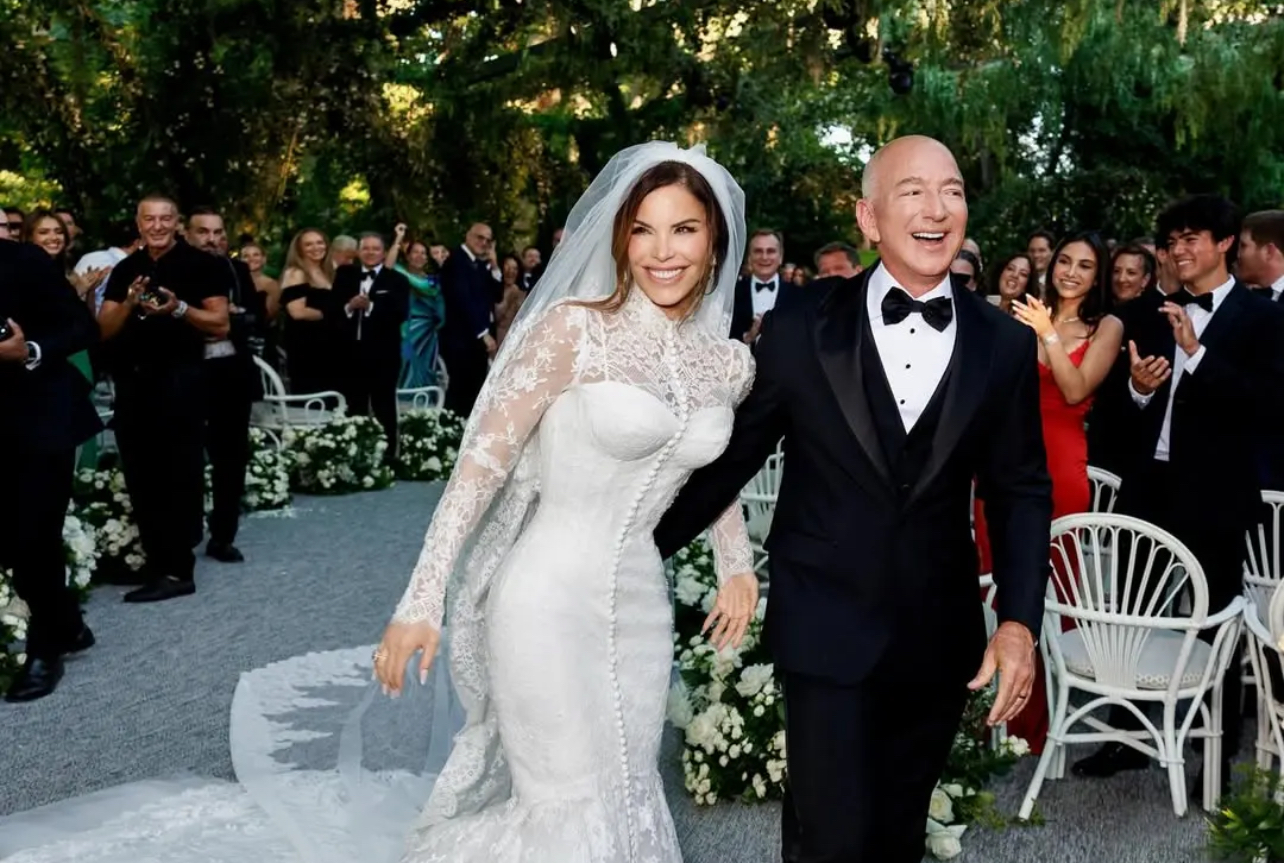 Jeff Bezos dhe Lauren Sánchez martohen në Venecia në një ceremoni të yjeve