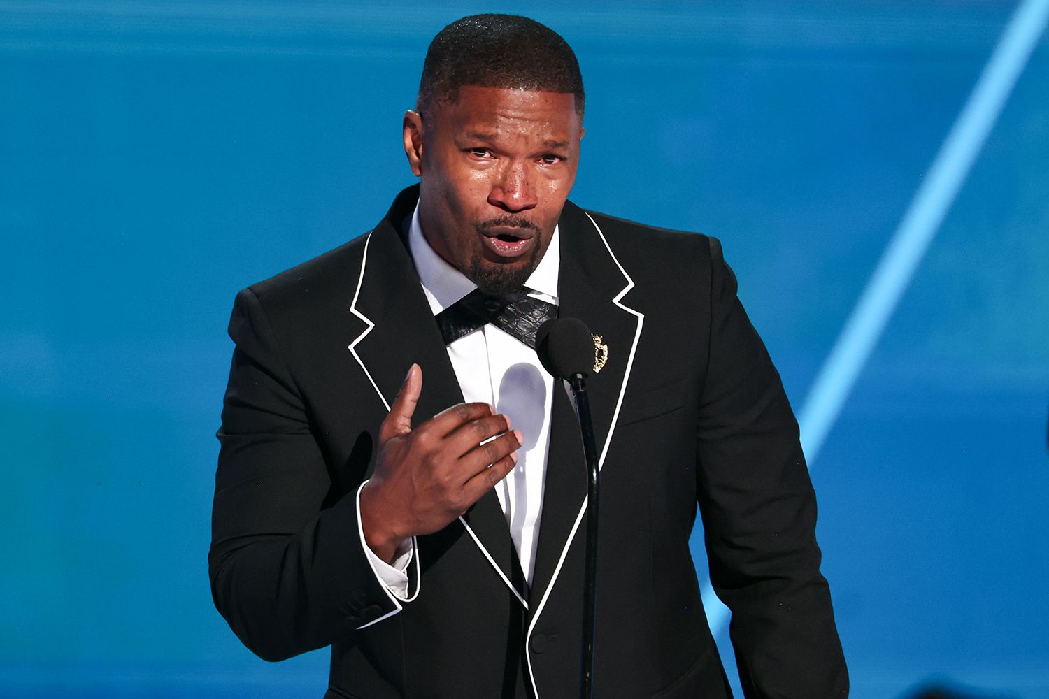 Nga koma në skenë: Si Jamie Foxx fitoi betejën e jetës
