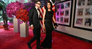 Kur feston elita: Një natë në dasmën e Alex Soros dhe Huma Abedin