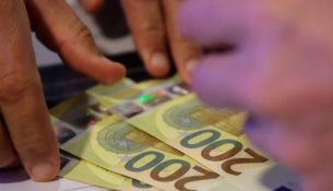 Parregullsi financiare tek tri partitë kryesore në Kosovë në raportet e vitit 2024