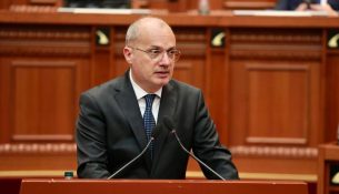 Hasani për marrëveshjen me Ukrainën: Shqipëria, në anën e së drejtës ndërkombëtare