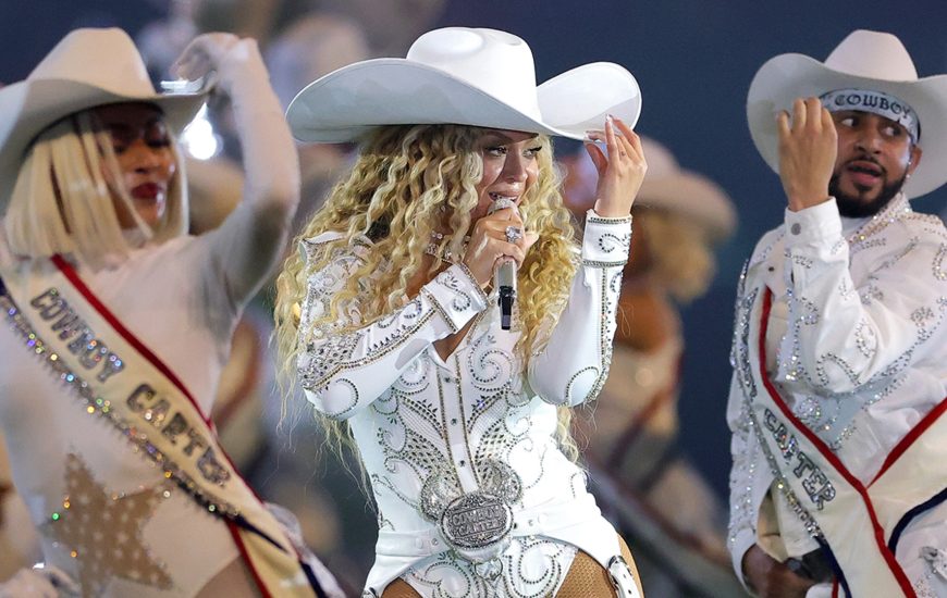 Beyoncé dhuron 200 mijë dollarë për familjet e prekura nga përmbytjet në Indiana