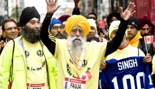 Maratonomaku më i vjetër në botë ndërron jetë pasi u godit nga një makinë