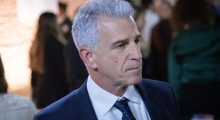 Shefi i Mossad-it diskuton në Washington transferimin e palestinezëve nga Gaza