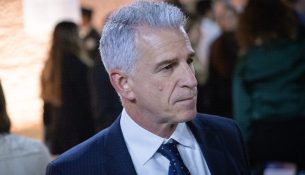Shefi i Mossad-it diskuton në Washington transferimin e palestinezëve nga Gaza