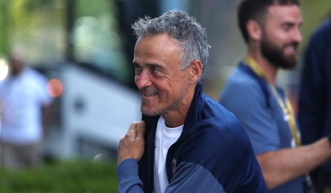 Luis Enrique dëshiron të largojë 11 lojtarë nga PSG-ja