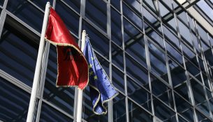“Imuniteti” dhe korrupsioni i nivelit të lartë, në qendër të draft-raportit evropian