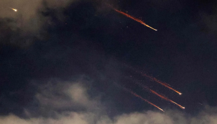 Sulmi i Iranit ndaj Izraelit: 500 raketa, 200 interceptorë dhe një çmim prej 1.5 miliardë dollarësh