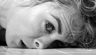 Muzika që i dha jetë tmerrit: 65 vjet “Psycho”