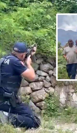 Thethi nën ‘flakë’ pas shembjes së ndërtimeve