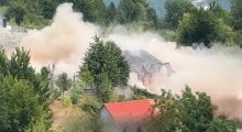 Përmbyllet aksioni në Theth, shembet me eksploziv objekti i fundit