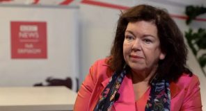 Emisarja britanike për Kosovën e Serbinë: S’ka nevojë për zgjidhje magjike, mjafton zbatimi i marrëveshjeve