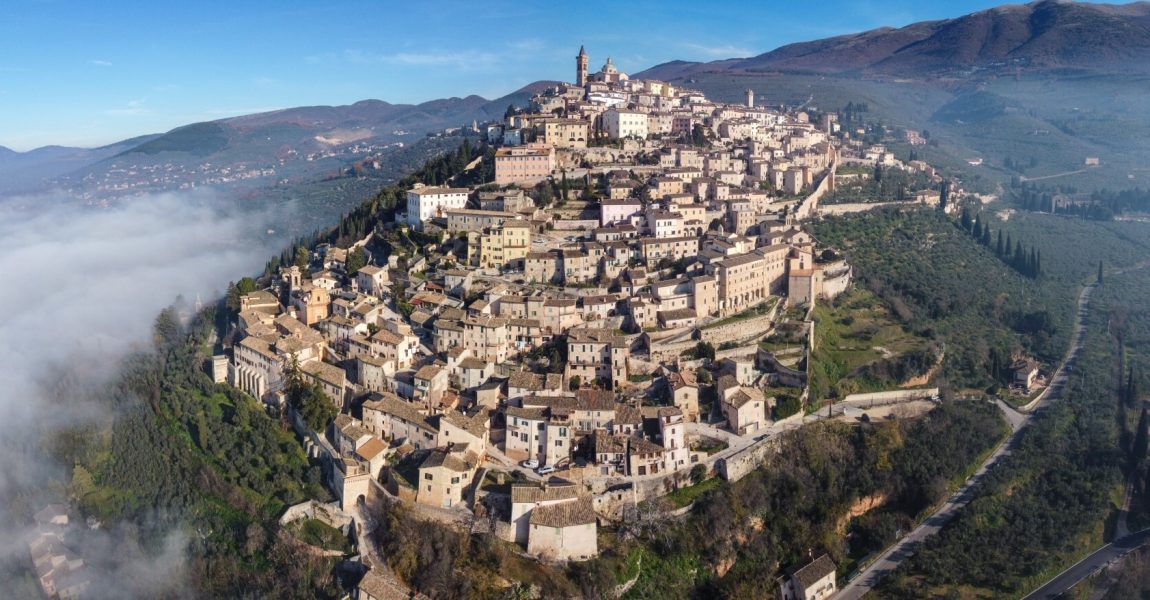 San Marino – Republika mikroskopike me histori shekullore dhe tradita unike