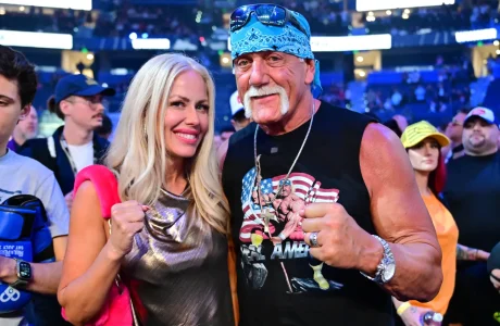 Bashkëshortja në zi pas vdekjes tronditëse të Hulk Hogan: “Nuk isha gati për këtë, zemra ime është copëtuar”