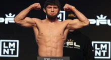Mori pesë plumba, por kampioni i MMA-së iku në këmbë