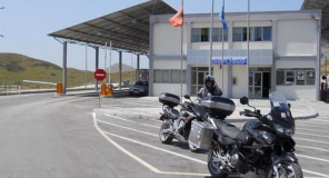 Pezullohet përkohësisht kalimi i automjeteve në Qafë Botë