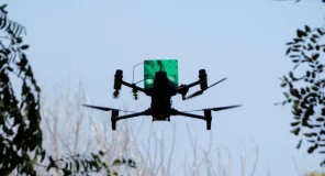 Zyrtarë ukrainas të arrestuar në hetimin për korrupsion me dronë ushtarakë