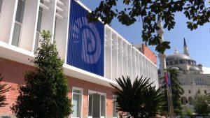 Opozita ngre kauzë mbi pezullimin e procedimit të vizave amerikane për Shqipërinë