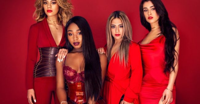 Fifth Harmony rikthehen në skenë pas shtatë vitesh