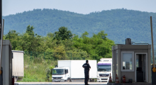 Serbia arreston një person në Merdare nën dyshimin për “krime lufte”