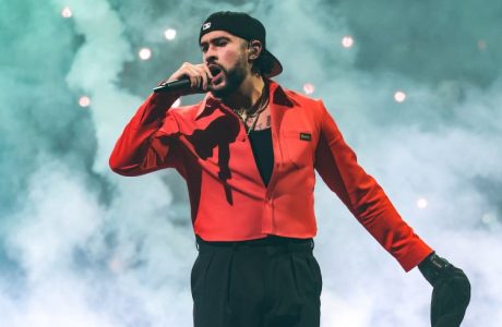 Moment historik: Bad Bunny do të performojë në SuperBowl