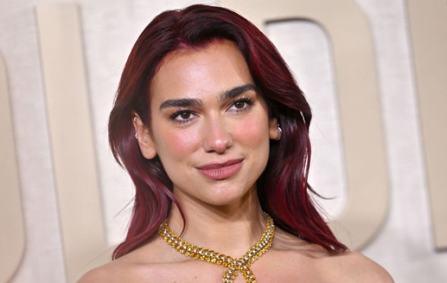 Dua Lipa vendos rekord të ri në Spotify
