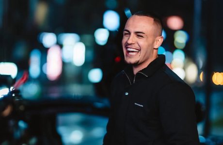 Don Xhoni me një deklaratë publike të dashurisë