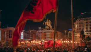 Shqiptarët në “sytë” e rajonit, mes dyshimeve dhe alarmit