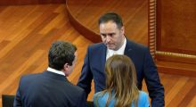 Kur fjala tradhti rri si pasqyrë para Glaukut dhe Albinit