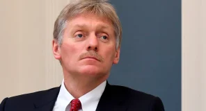 Kremlini: NATO është në mënyrë efektive në luftë me Rusinë