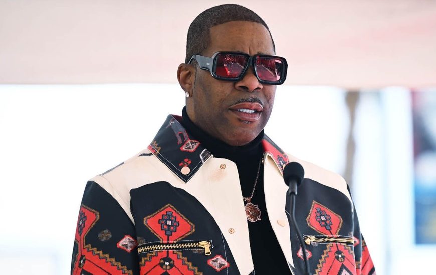 Busta Rhymes kundërpadit ish-asistentin për “akuza të fabrikuara” mbi dhunë fizike