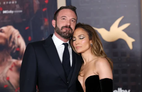 Jennifer Lopez: “Nuk jam ndjerë kurrë e dashuruar vërtet”