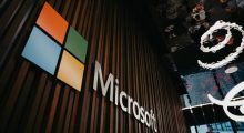 Microsoft planifikon të largojë mijëra punonjës për të ulur shpenzimet