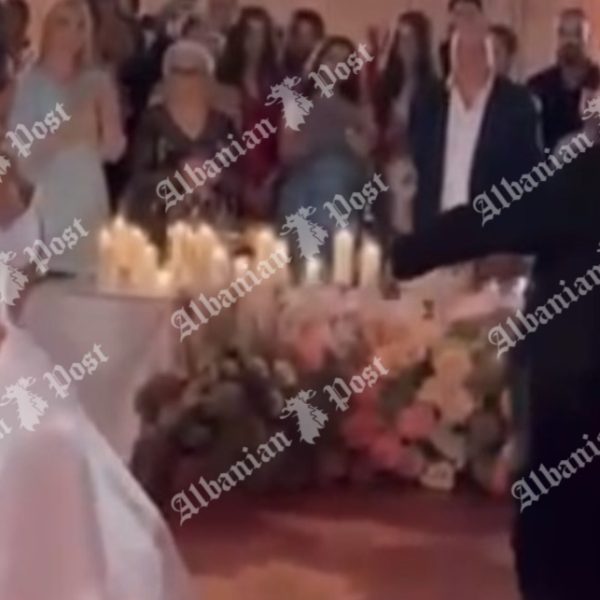 Përralla e Ina Pojanit dhe Xhulios, Albanian Post sjell pamje ekskluzive nga dasma ‘sekrete’