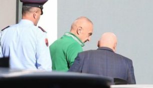 Shtyhet seanca për Metën, shkak mungesa e avokatit