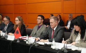 BE vlerëson progresin e Doganës Shqiptare në Kapitullin 29