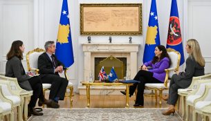 Osmani e Hargreaves diskutojnë për zgjedhjet e parakohshme