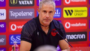 Sylvinho ‘pretendon’ barazimin me Anglinë