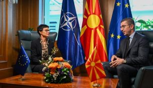 Mickoski: Raporti i KE-së është pozitiv, Maqedonia e Veriut përpara Shqipërisë në tetë fusha