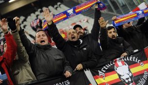 UEFA dënon gjigandët spanjoll për ‘racizëm’ dhe ‘përshëndetje naziste’