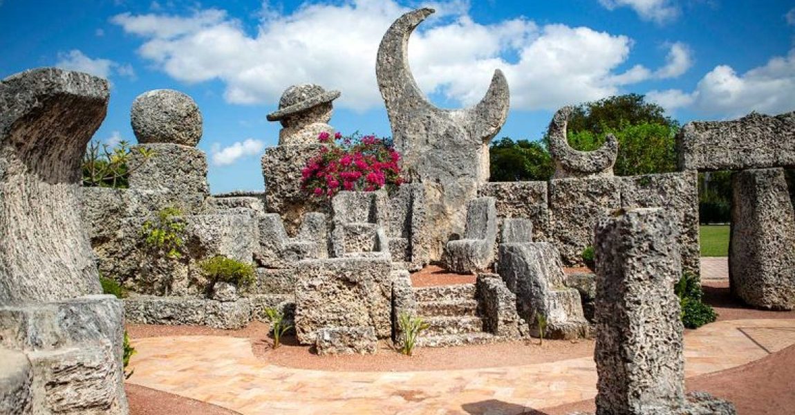 Coral, kështjella e krijuar nga një burrë i vetëm