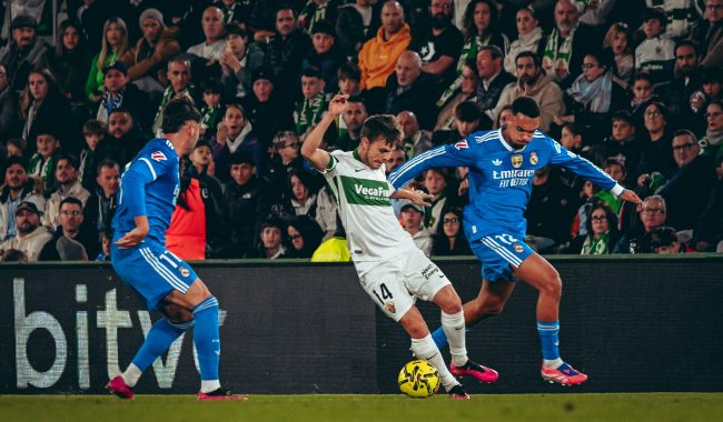 Elche surprizon Real Madridin