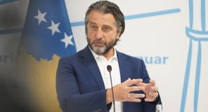Rama: Shteti nuk është agjenci turistike e LVV-së