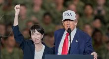 Kryeministrja japoneze ‘mburr’ Trump në bisedimet e para që nga përplasja me Kinën