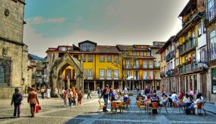 Guimaraes, qyteti ku lindi Portugalia