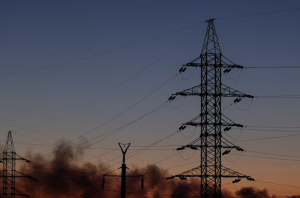 Shpërthime në Ukrainën Perëndimore pas sulmeve me raketa dhe dronë të Rusisë