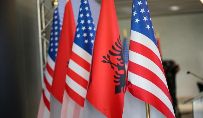 SHBA uron Shqipërinë për Ditën e Pavarësisë